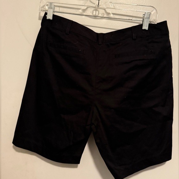 Michael Kors Classic Bermuda Shorts - Picture 5 of 5